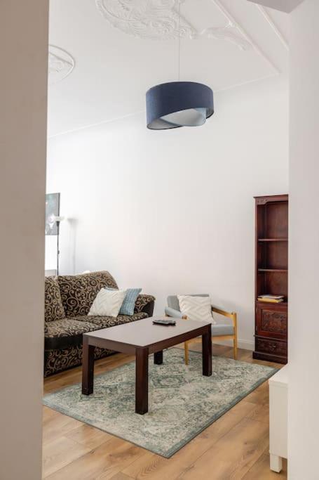 Apartament Rozeta Centrum 6Os ليجنيكا المظهر الخارجي الصورة